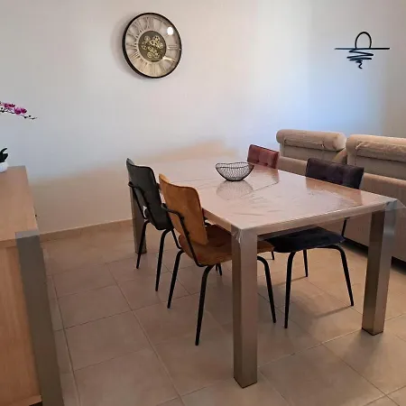 Appartement T3 Proche Plage, Dans Avec Piscine Calvi (Corsica)